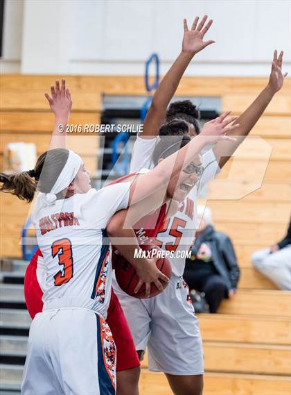 Thumbnail 1 in Cosumnes Oaks vs McClatchy (Trojan Toss Up) photogallery.