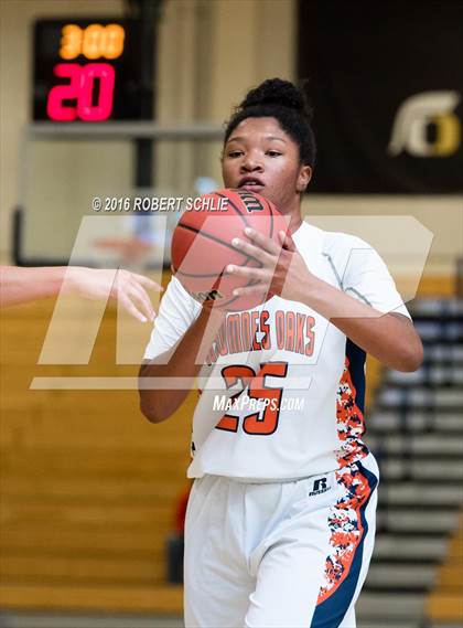 Thumbnail 3 in Cosumnes Oaks vs McClatchy (Trojan Toss Up) photogallery.