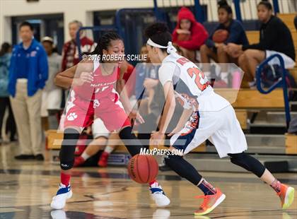 Thumbnail 3 in Cosumnes Oaks vs McClatchy (Trojan Toss Up) photogallery.