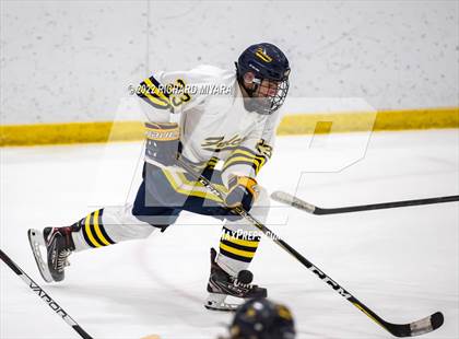 Thumbnail 1 in Bow vs Goffstown (Brian C. Stone Christmas Tournament) photogallery.