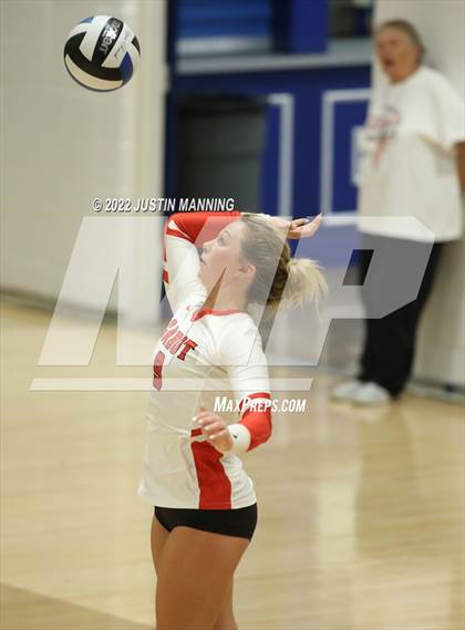 Thumbnail 1 in Cabot @ Bryant photogallery.