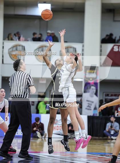 Thumbnail 3 in Archbishop Mitty vs. Morris Catholic (Army National Guard Hoophall Classic) photogallery.