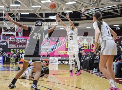 Thumbnail 1 in Archbishop Mitty vs. Morris Catholic (Army National Guard Hoophall Classic) photogallery.