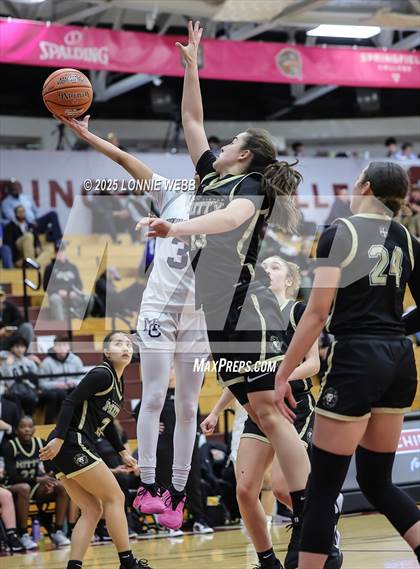 Thumbnail 2 in Archbishop Mitty vs. Morris Catholic (Army National Guard Hoophall Classic) photogallery.