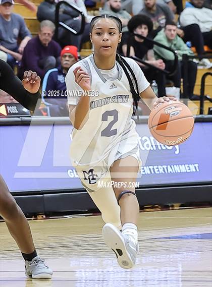 Thumbnail 1 in Archbishop Mitty vs. Morris Catholic (Army National Guard Hoophall Classic) photogallery.