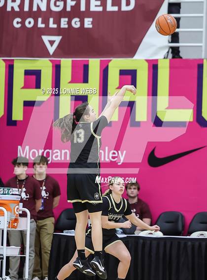 Thumbnail 1 in Archbishop Mitty vs. Morris Catholic (Army National Guard Hoophall Classic) photogallery.