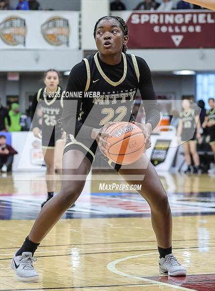 Thumbnail 3 in Archbishop Mitty vs. Morris Catholic (Army National Guard Hoophall Classic) photogallery.