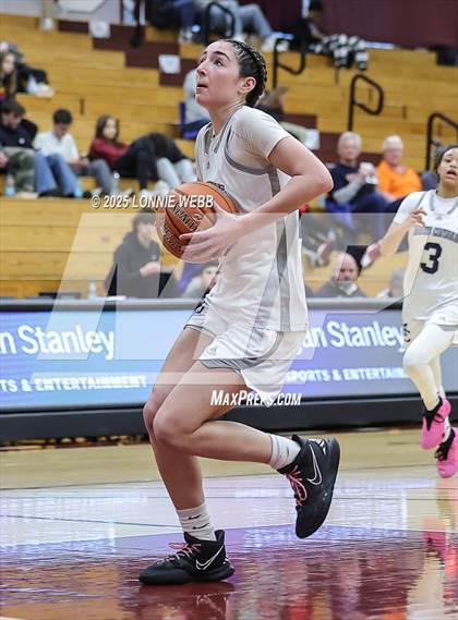 Thumbnail 2 in Archbishop Mitty vs. Morris Catholic (Army National Guard Hoophall Classic) photogallery.