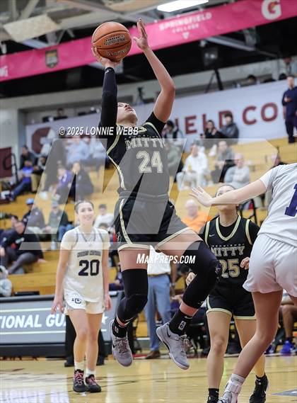 Thumbnail 3 in Archbishop Mitty vs. Morris Catholic (Army National Guard Hoophall Classic) photogallery.