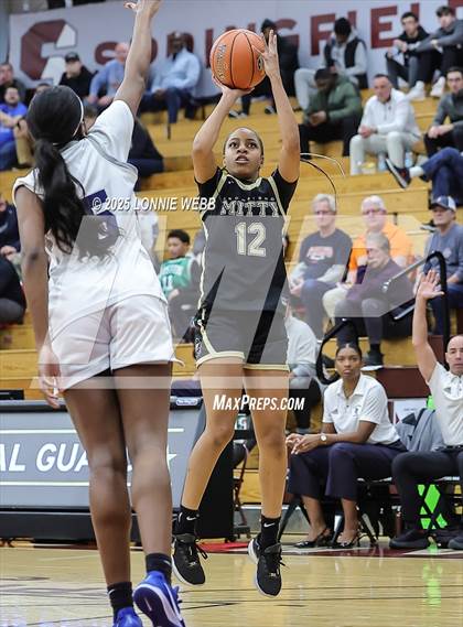 Thumbnail 3 in Archbishop Mitty vs. Morris Catholic (Army National Guard Hoophall Classic) photogallery.
