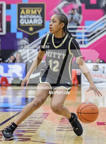 Thumbnail 2 in Archbishop Mitty vs. Morris Catholic (Army National Guard Hoophall Classic) photogallery.