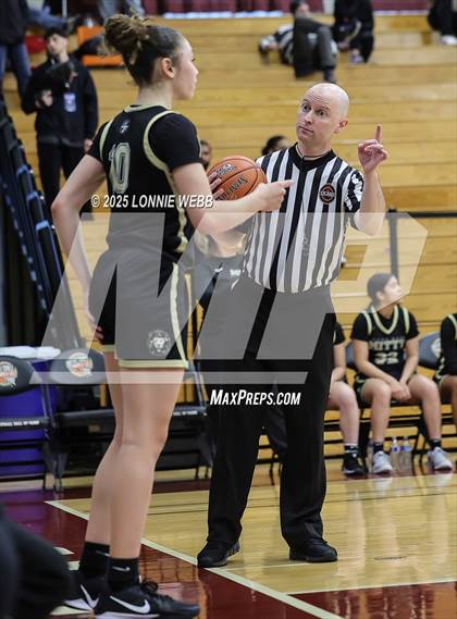 Thumbnail 2 in Archbishop Mitty vs. Morris Catholic (Army National Guard Hoophall Classic) photogallery.