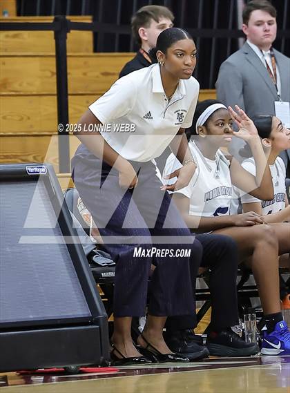 Thumbnail 1 in Archbishop Mitty vs. Morris Catholic (Army National Guard Hoophall Classic) photogallery.