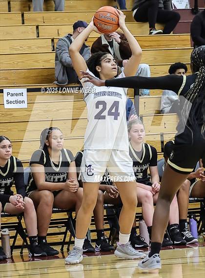 Thumbnail 3 in Archbishop Mitty vs. Morris Catholic (Army National Guard Hoophall Classic) photogallery.