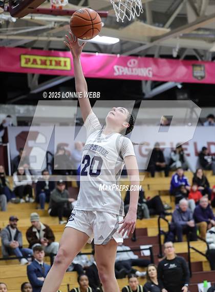 Thumbnail 1 in Archbishop Mitty vs. Morris Catholic (Army National Guard Hoophall Classic) photogallery.