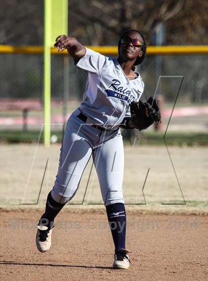 Thumbnail 1 in Wylie East vs Waxahachie (Mesquite ISD Invitational) photogallery.