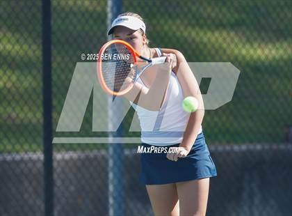 Thumbnail 1 in GIAA 3A & 4A Individual Championships photogallery.