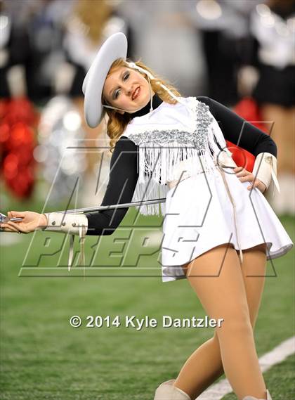 Thumbnail 3 in West Orange-Stark vs. Gilmer (UIL 4A Division 2 Final) photogallery.
