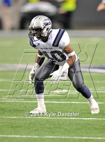 Thumbnail 2 in West Orange-Stark vs. Gilmer (UIL 4A Division 2 Final) photogallery.
