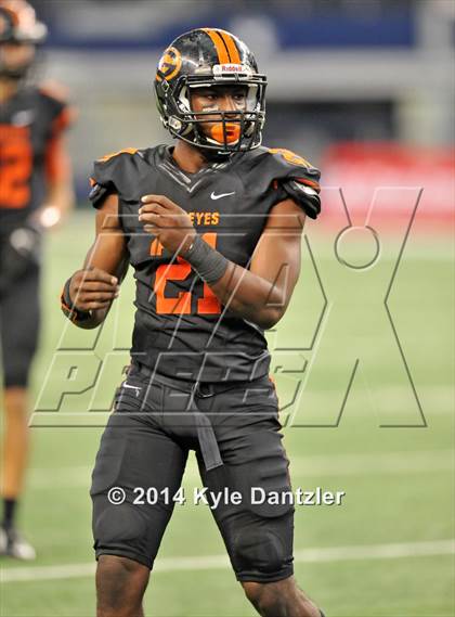 Thumbnail 1 in West Orange-Stark vs. Gilmer (UIL 4A Division 2 Final) photogallery.