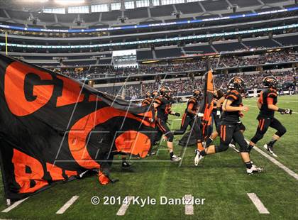 Thumbnail 1 in West Orange-Stark vs. Gilmer (UIL 4A Division 2 Final) photogallery.