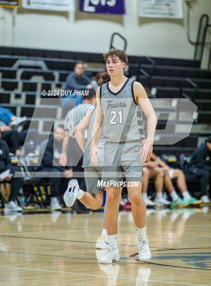 Thumbnail 1 in Servite vs. Laguna Beach photogallery.