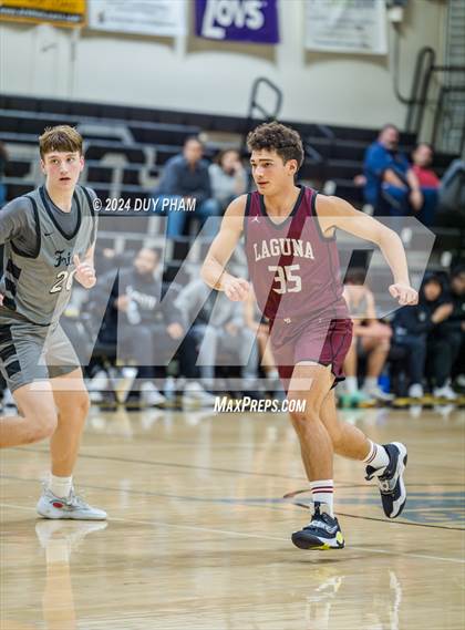 Thumbnail 2 in Servite vs. Laguna Beach photogallery.