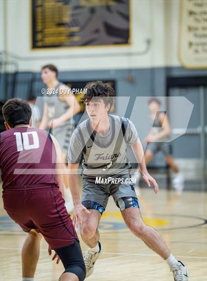 Thumbnail 2 in Servite vs. Laguna Beach photogallery.