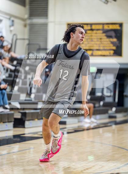 Thumbnail 2 in Servite vs. Laguna Beach photogallery.