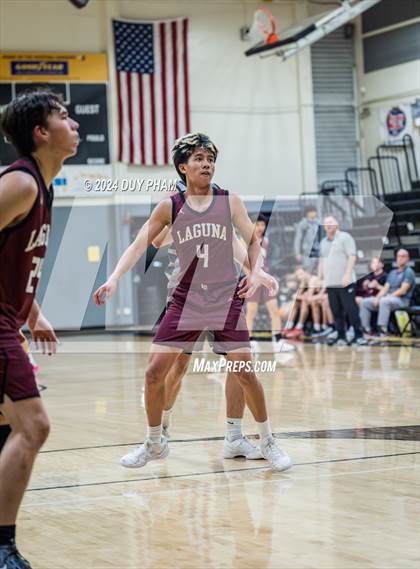 Thumbnail 1 in Servite vs. Laguna Beach photogallery.