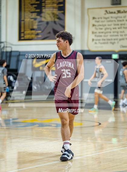 Thumbnail 3 in Servite vs. Laguna Beach photogallery.