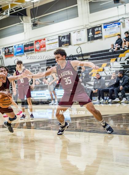Thumbnail 3 in Servite vs. Laguna Beach photogallery.