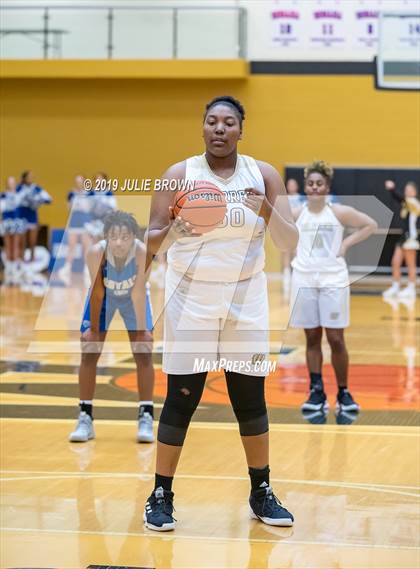 Thumbnail 2 in Hamilton Southeastern @ Warren Central photogallery.
