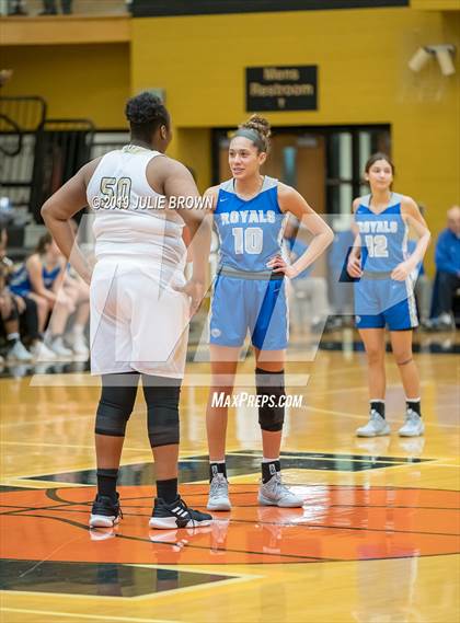 Thumbnail 1 in Hamilton Southeastern @ Warren Central photogallery.