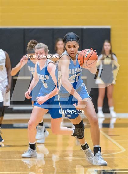 Thumbnail 3 in Hamilton Southeastern @ Warren Central photogallery.