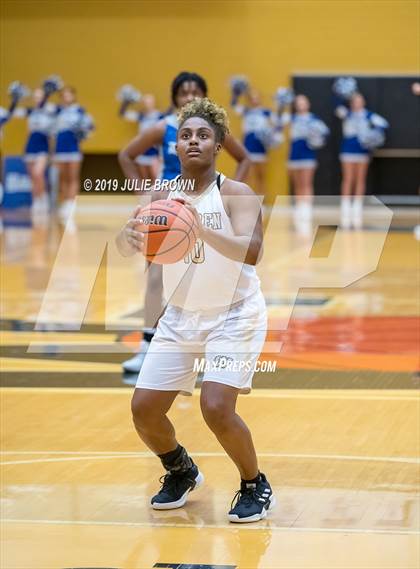 Thumbnail 1 in Hamilton Southeastern @ Warren Central photogallery.
