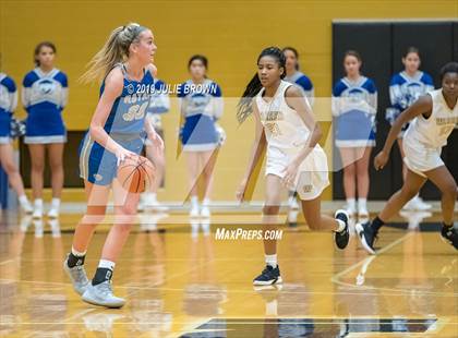 Thumbnail 2 in Hamilton Southeastern @ Warren Central photogallery.