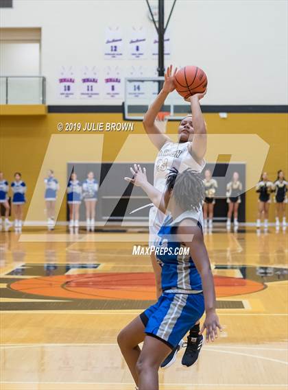 Thumbnail 2 in Hamilton Southeastern @ Warren Central photogallery.