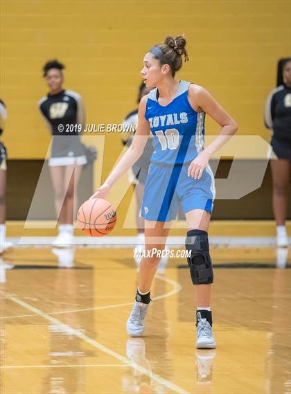 Thumbnail 3 in Hamilton Southeastern @ Warren Central photogallery.