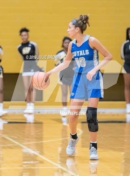 Thumbnail 1 in Hamilton Southeastern @ Warren Central photogallery.