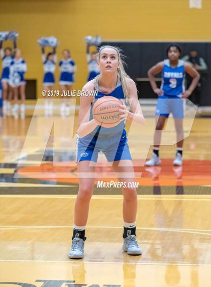 Thumbnail 2 in Hamilton Southeastern @ Warren Central photogallery.