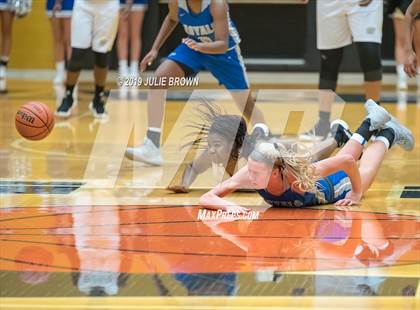 Thumbnail 2 in Hamilton Southeastern @ Warren Central photogallery.