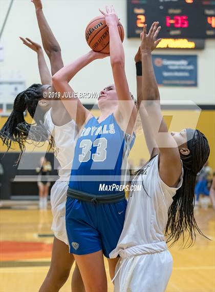 Thumbnail 2 in Hamilton Southeastern @ Warren Central photogallery.