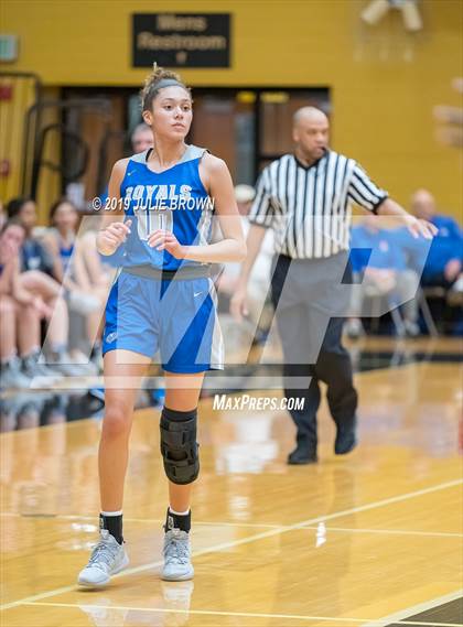 Thumbnail 2 in Hamilton Southeastern @ Warren Central photogallery.