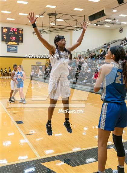 Thumbnail 2 in Hamilton Southeastern @ Warren Central photogallery.