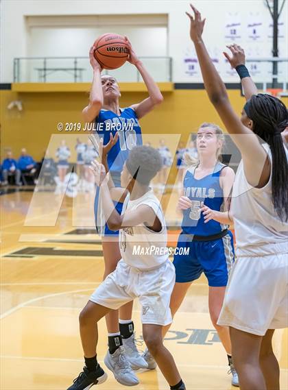 Thumbnail 1 in Hamilton Southeastern @ Warren Central photogallery.