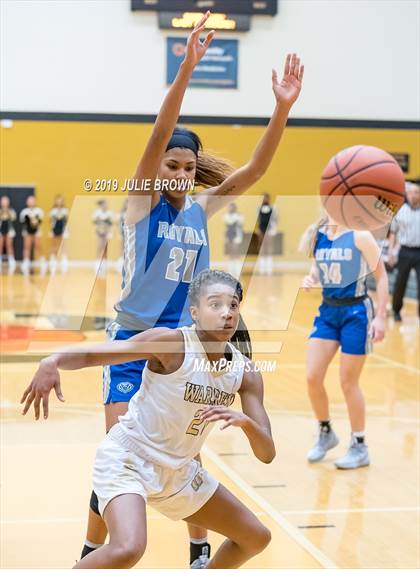 Thumbnail 1 in Hamilton Southeastern @ Warren Central photogallery.