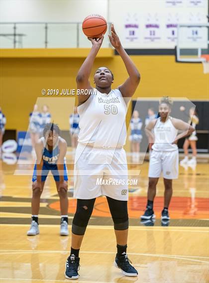 Thumbnail 1 in Hamilton Southeastern @ Warren Central photogallery.
