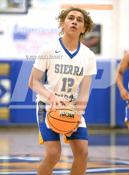 Thumbnail 2 in Foothill @ Sierra Vista photogallery.