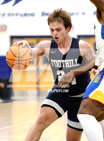 Thumbnail 1 in Foothill @ Sierra Vista photogallery.